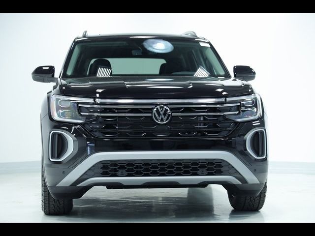 2024 Volkswagen Atlas 2.0T Peak Edition SE w/Technology