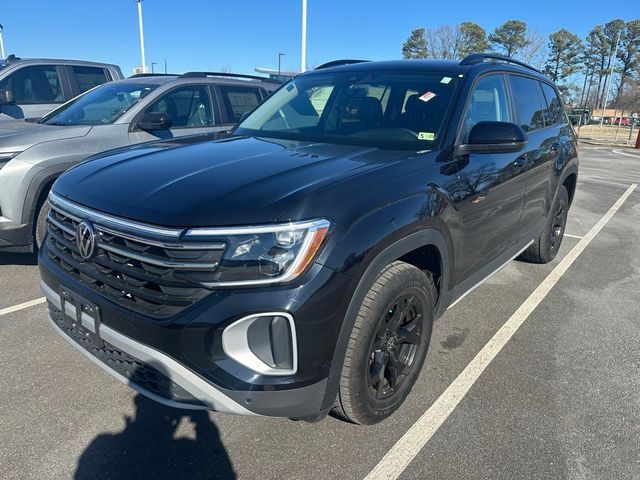 2024 Volkswagen Atlas 2.0T Peak Edition SE w/Technology