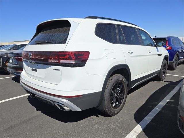 2024 Volkswagen Atlas 2.0T Peak Edition SE w/Technology