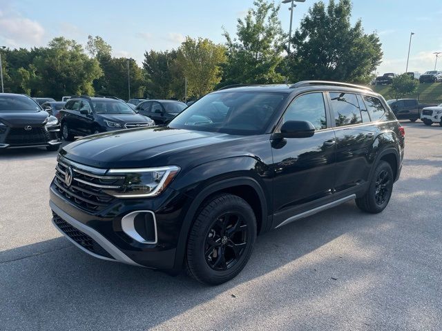 2024 Volkswagen Atlas 2.0T Peak Edition SE w/Technology