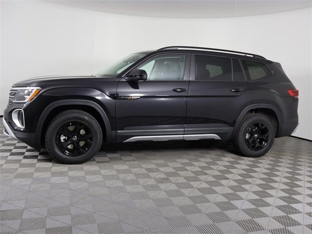 2024 Volkswagen Atlas 2.0T Peak Edition SE w/Technology