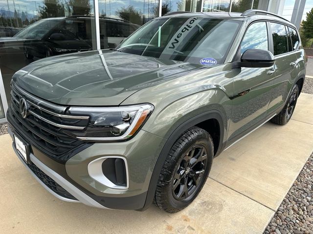 2024 Volkswagen Atlas 2.0T Peak Edition SE w/Technology