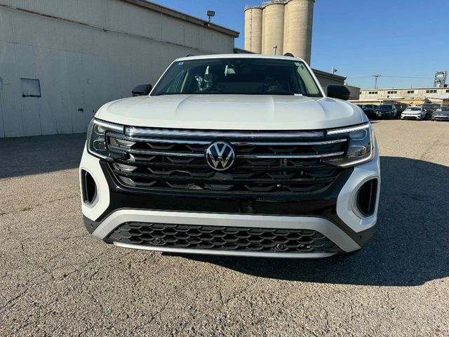 2024 Volkswagen Atlas 2.0T Peak Edition SE w/Technology