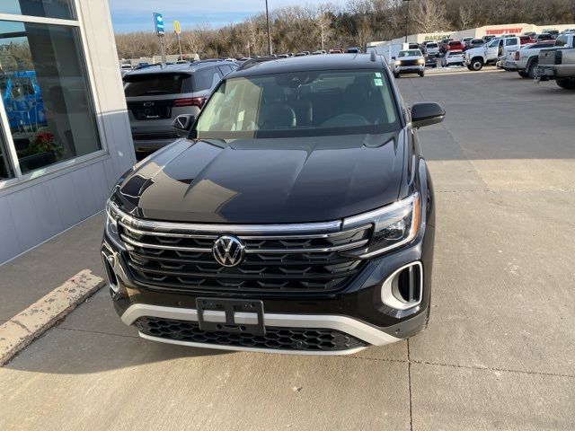 2024 Volkswagen Atlas 2.0T Peak Edition SE w/Technology