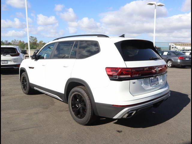 2024 Volkswagen Atlas 2.0T Peak Edition SE w/Technology