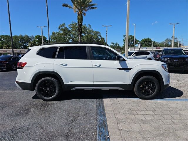 2024 Volkswagen Atlas 2.0T Peak Edition SE w/Technology