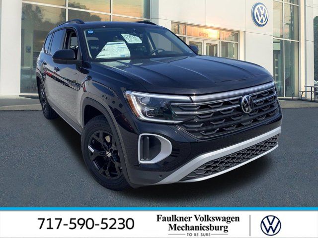 2024 Volkswagen Atlas 2.0T Peak Edition SE w/Technology