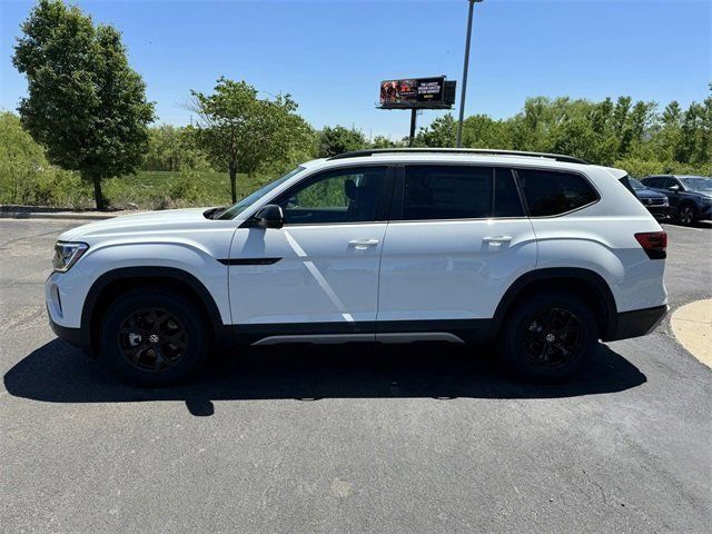 2024 Volkswagen Atlas 2.0T Peak Edition SE w/Technology