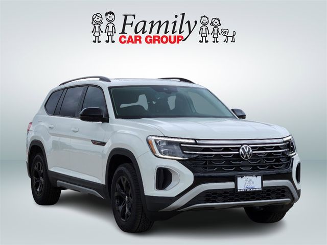 2024 Volkswagen Atlas 2.0T Peak Edition SE w/Technology