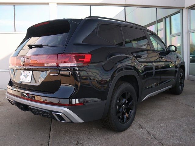 2024 Volkswagen Atlas 2.0T Peak Edition SE w/Technology