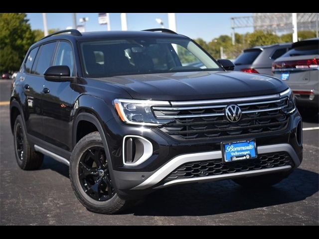 2024 Volkswagen Atlas 2.0T Peak Edition SE w/Technology