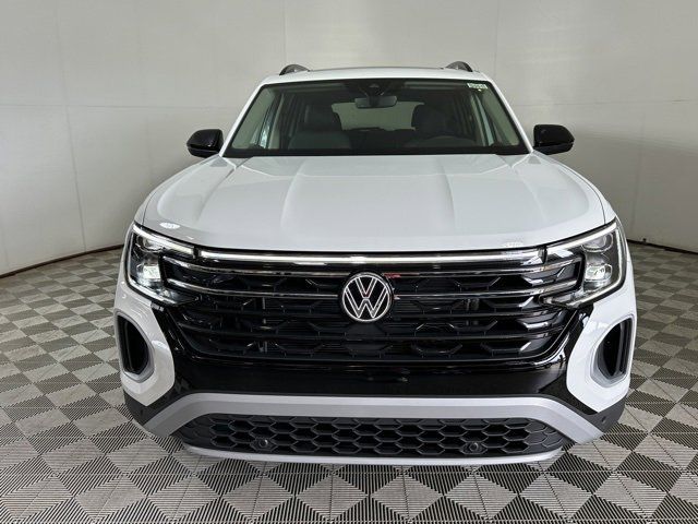 2024 Volkswagen Atlas 2.0T Peak Edition SE w/Technology