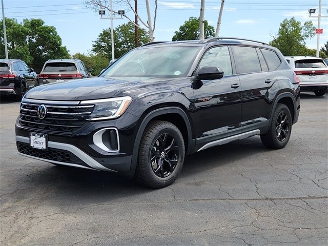 2024 Volkswagen Atlas 2.0T Peak Edition SE w/Technology