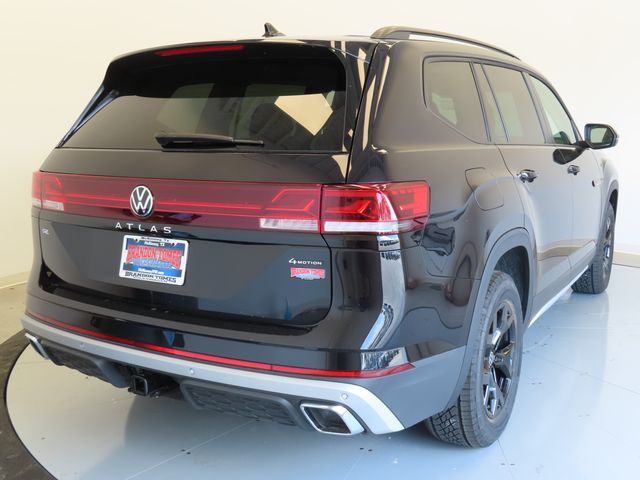 2024 Volkswagen Atlas 2.0T Peak Edition SE w/Technology