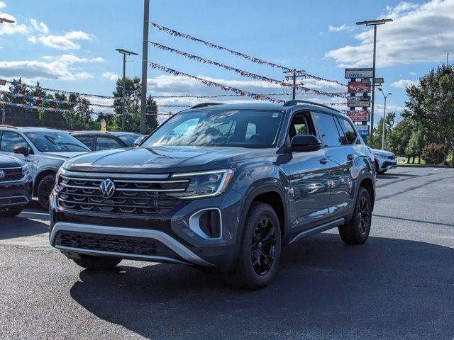 2024 Volkswagen Atlas 2.0T Peak Edition SE w/Technology