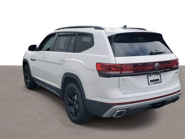 2024 Volkswagen Atlas 2.0T Peak Edition SE w/Technology