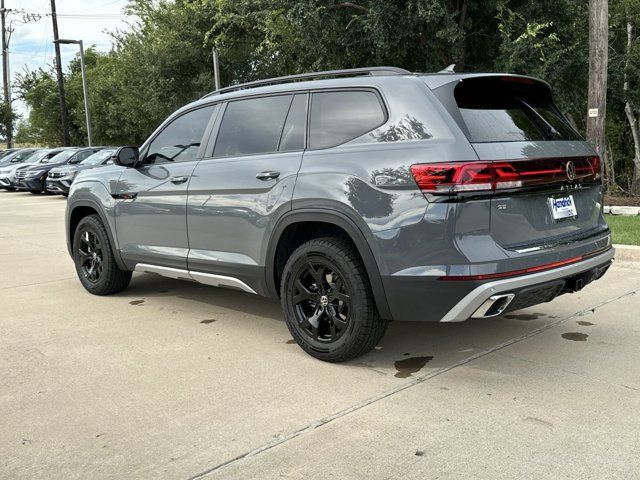 2024 Volkswagen Atlas 2.0T Peak Edition SE w/Technology