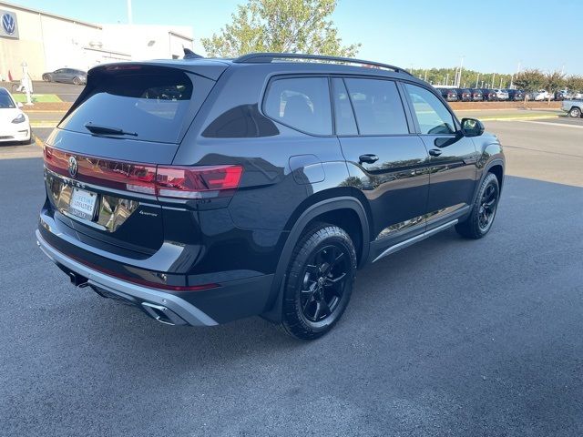 2024 Volkswagen Atlas 2.0T Peak Edition SE w/Technology