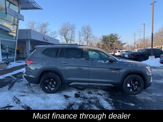 2024 Volkswagen Atlas 2.0T Peak Edition SE w/Technology