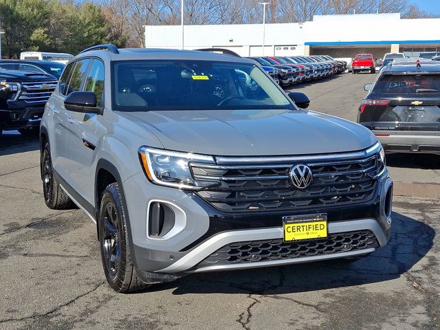 2024 Volkswagen Atlas 2.0T Peak Edition SE w/Technology