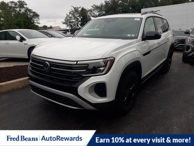 2024 Volkswagen Atlas 2.0T Peak Edition SE w/Technology