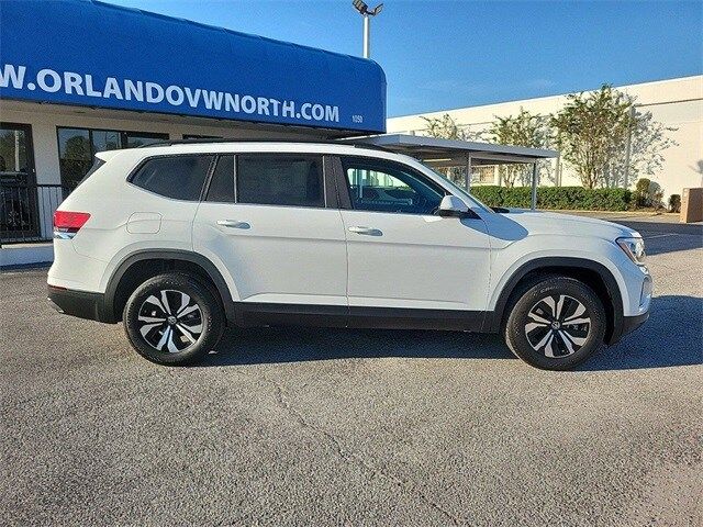 2024 Volkswagen Atlas 2.0T SE