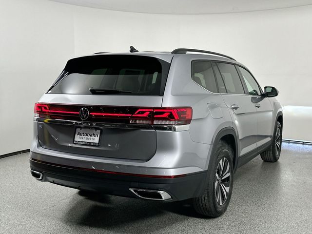 2024 Volkswagen Atlas 2.0T SE