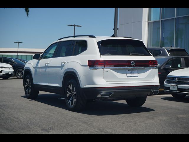 2024 Volkswagen Atlas 2.0T SE