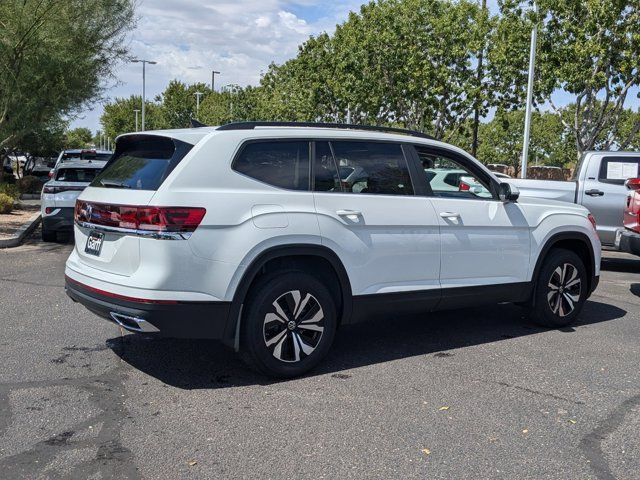 2024 Volkswagen Atlas 2.0T SE