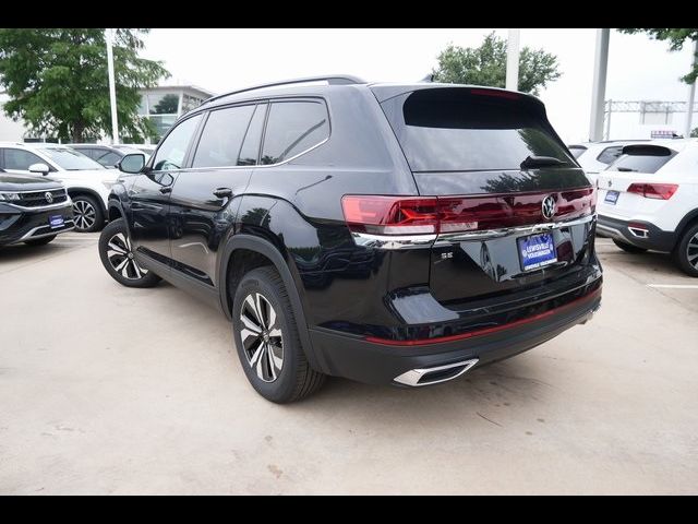 2024 Volkswagen Atlas 2.0T SE