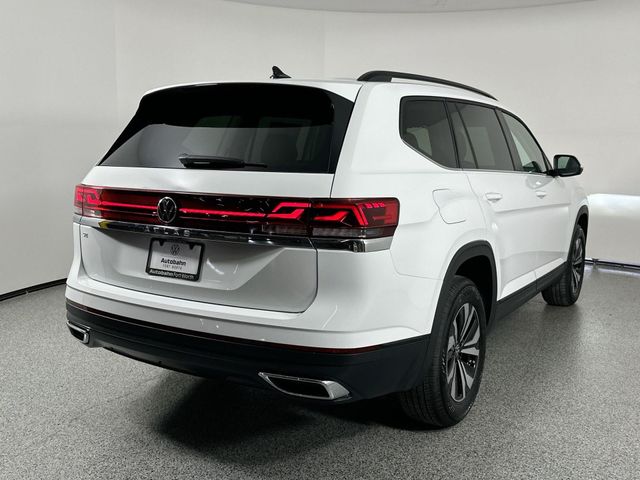 2024 Volkswagen Atlas 2.0T SE