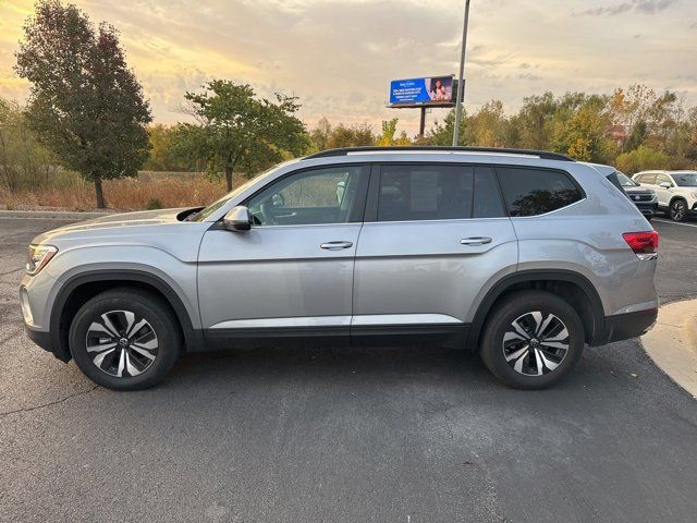 2024 Volkswagen Atlas 2.0T SE