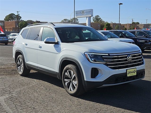 2024 Volkswagen Atlas 2.0T SE