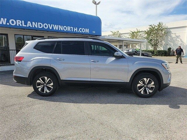 2024 Volkswagen Atlas 2.0T SE