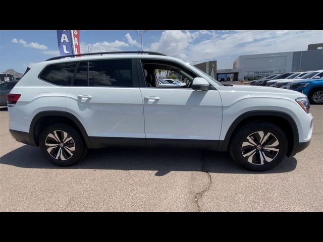 2024 Volkswagen Atlas 2.0T SE