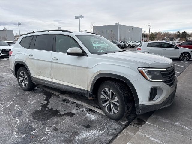 2024 Volkswagen Atlas 2.0T SE