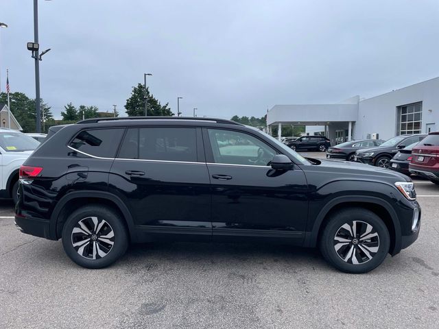 2024 Volkswagen Atlas 2.0T SE