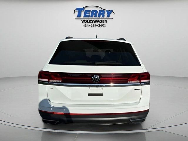 2024 Volkswagen Atlas 2.0T SE