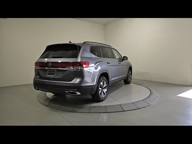 2024 Volkswagen Atlas 2.0T SE