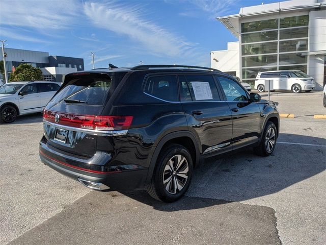 2024 Volkswagen Atlas 2.0T SE