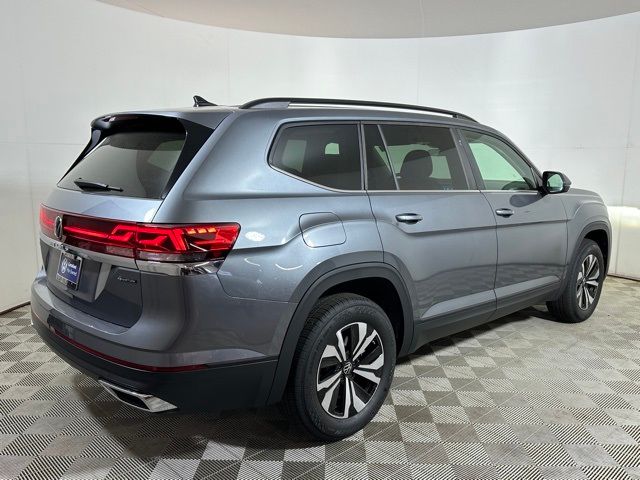 2024 Volkswagen Atlas 2.0T SE