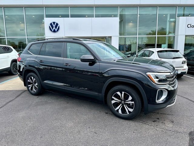 2024 Volkswagen Atlas 2.0T SE