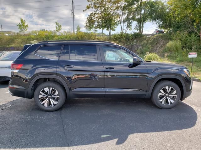 2024 Volkswagen Atlas 2.0T SE