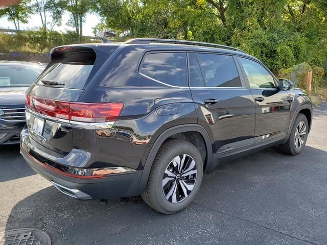 2024 Volkswagen Atlas 2.0T SE