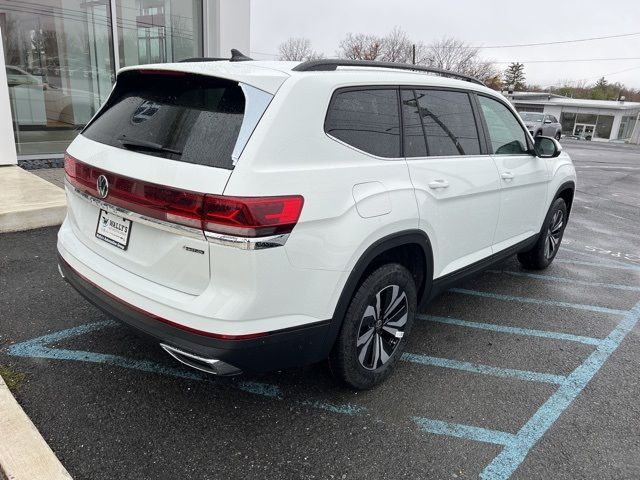 2024 Volkswagen Atlas 2.0T SE