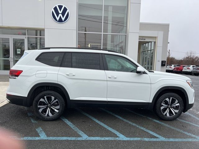 2024 Volkswagen Atlas 2.0T SE