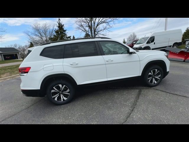 2024 Volkswagen Atlas 2.0T SE