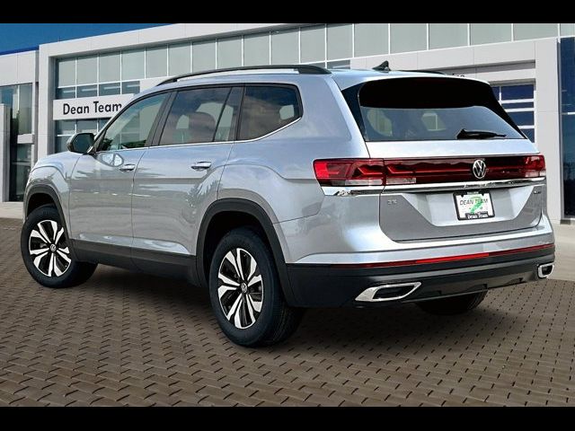 2024 Volkswagen Atlas 2.0T SE