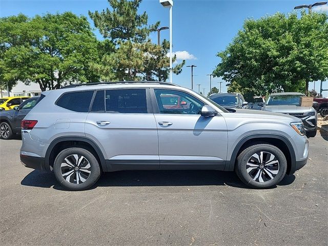 2024 Volkswagen Atlas 2.0T SE