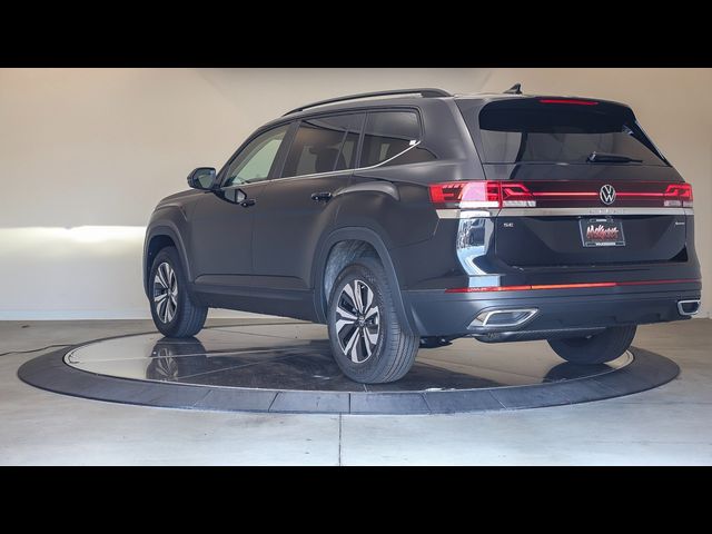 2024 Volkswagen Atlas 2.0T SE